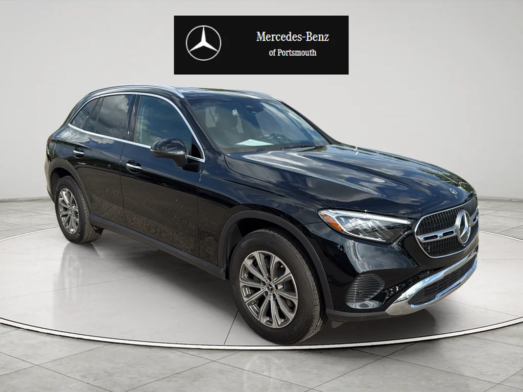 Certified Used 2026 Black Mercedes-Benz GLC 300 image 7