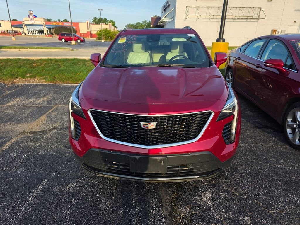Used 2020 Red Horizon Tintcoat Cadillac Sport image 1