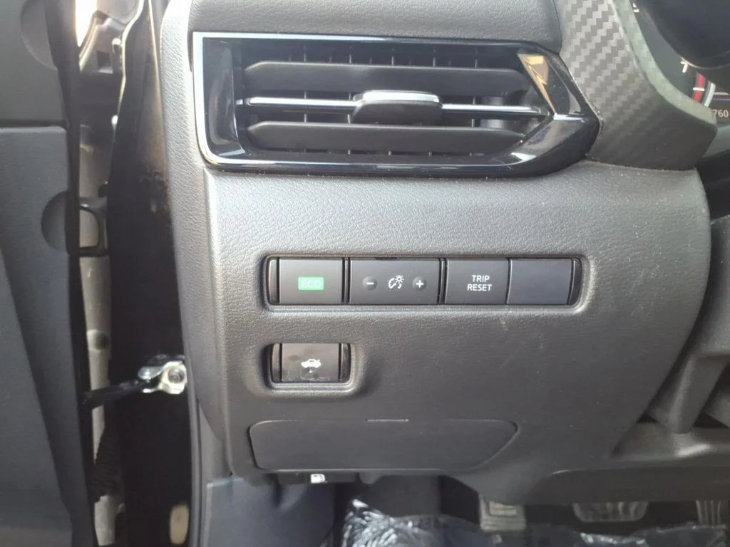 Certified Used 2025 Black Nissan SR image 21
