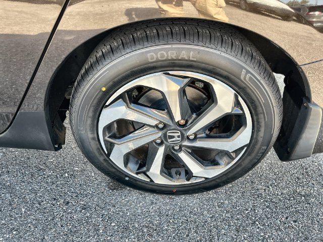 Used 2016  Honda EX image 28