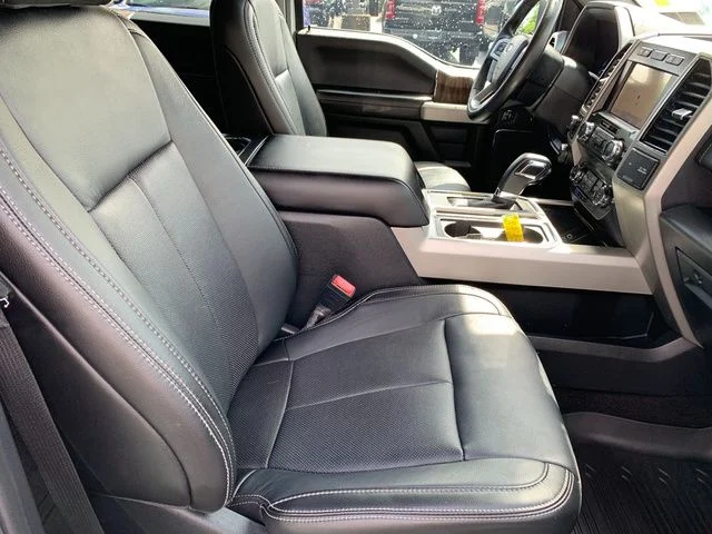 Used 2020 White Ford Lariat image 13