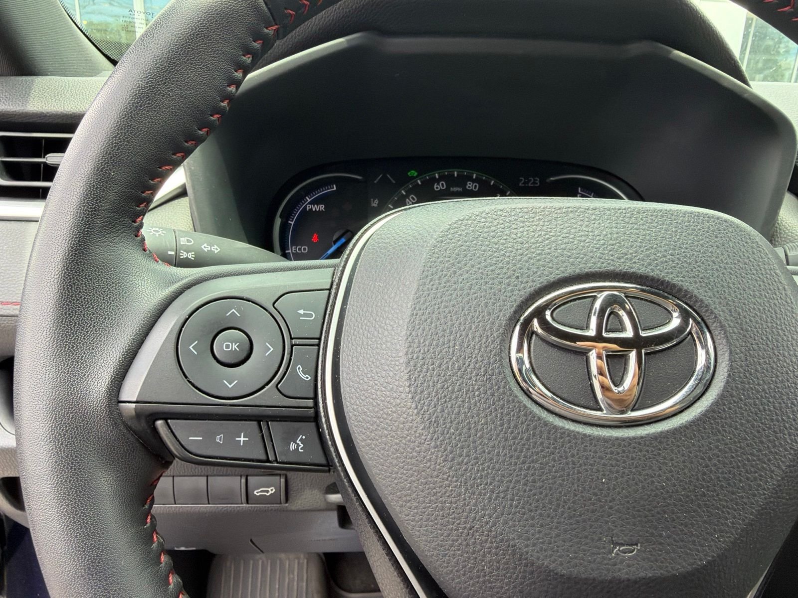 Used 2024  Toyota SE image 18