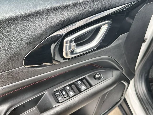 2025 Jeep Compass Trailhawk - Photo 22