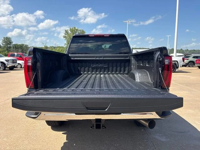 2026 GMC Sierra 2500HD SLT - Photo 5