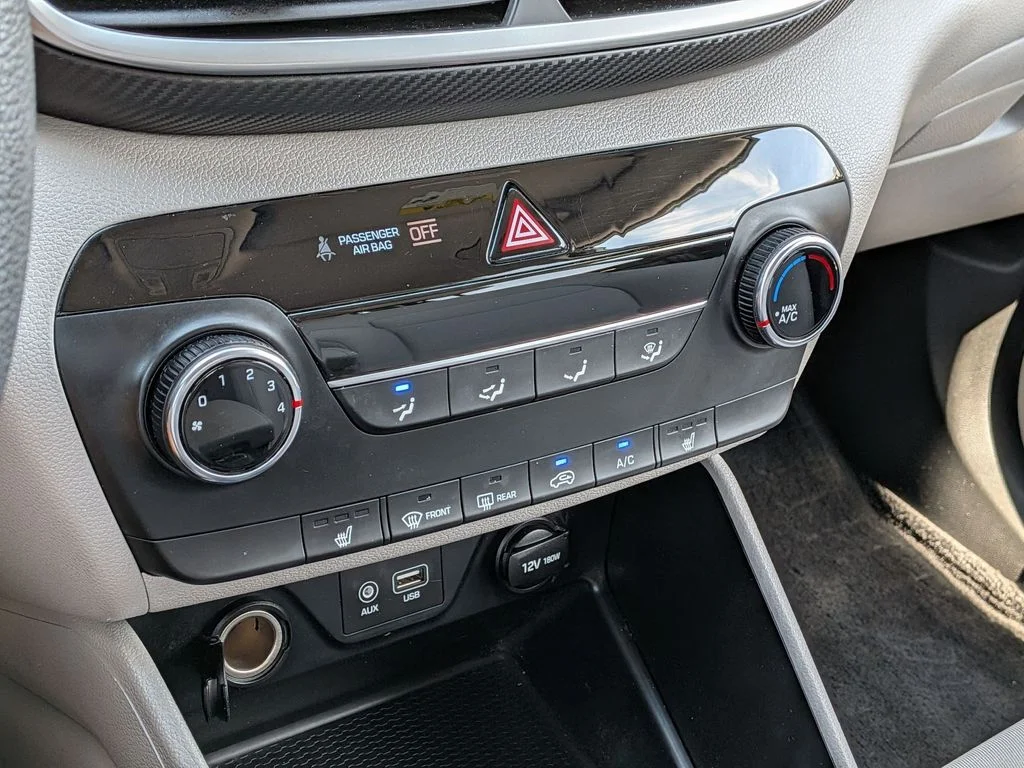 Used 2019 White Hyundai Value image 19