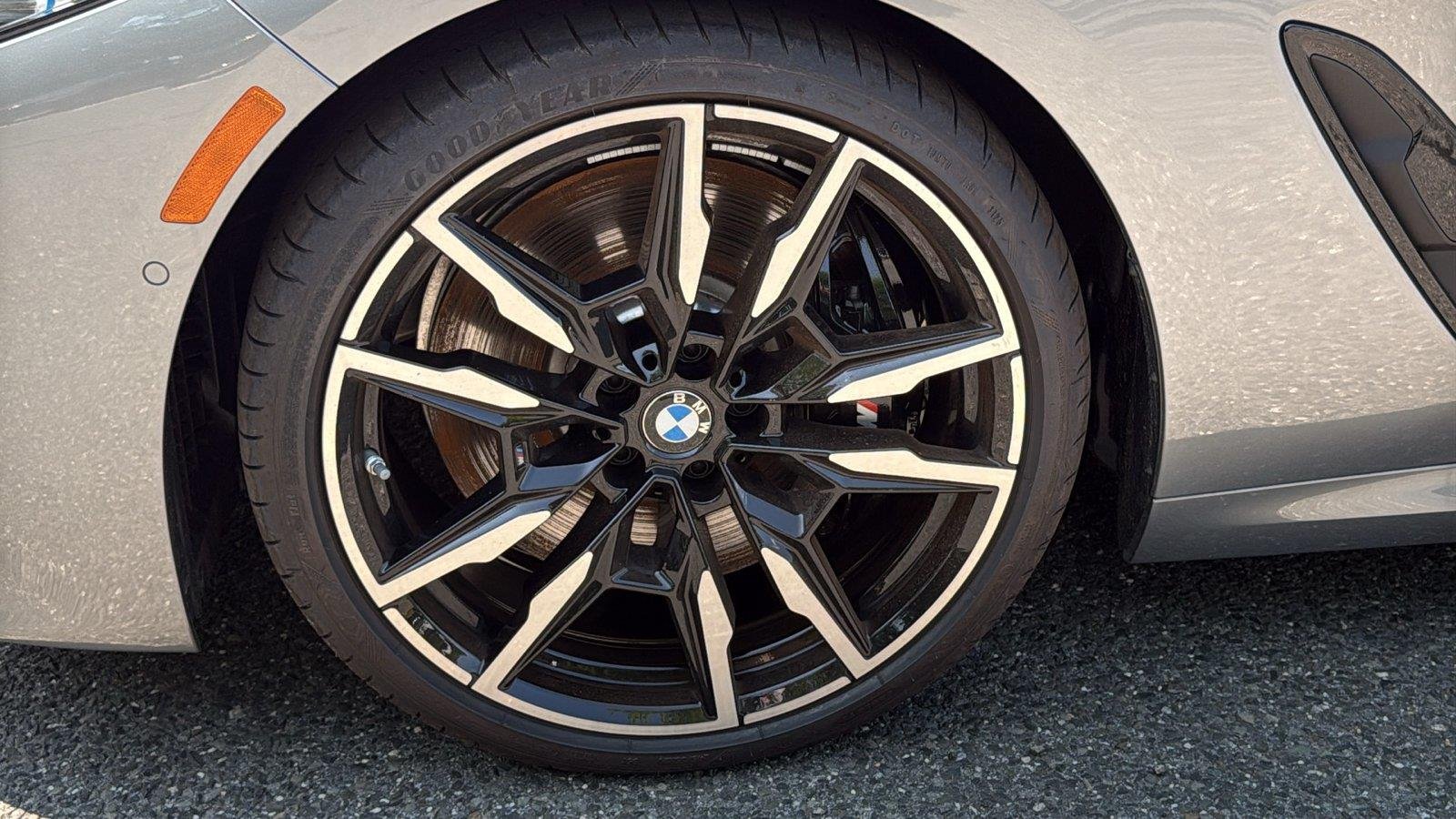 New 2026 Skyscraper Grey Metallic BMW M850i xDrive image 8