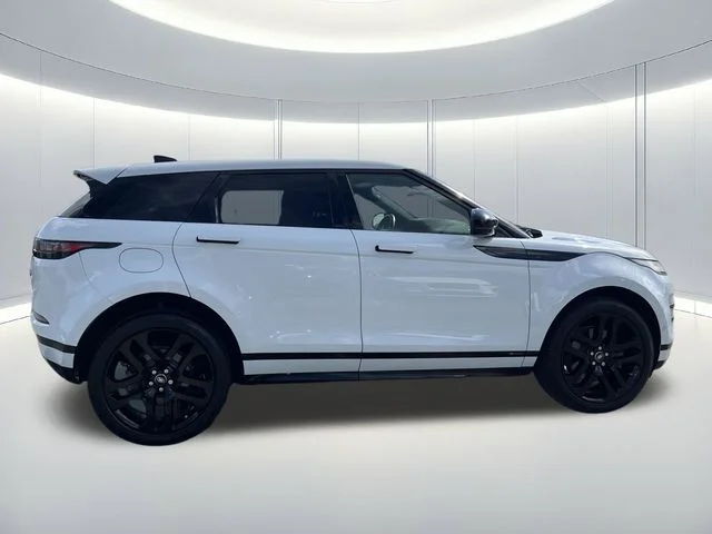 Used 2020 White Land Rover R-Dynamic SE image 6