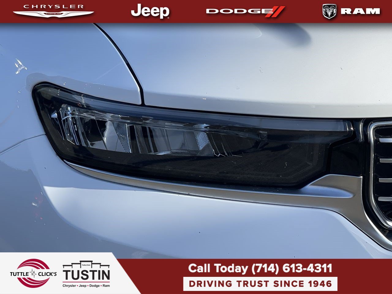 Used 2023 Bright White Clearcoat Jeep Summit Reserve image 7
