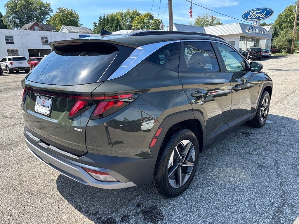 Used 2025 Green Hyundai SEL image 5