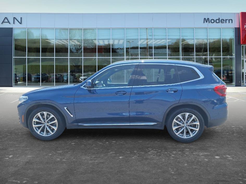 Used 2019 Blue Metallic BMW xDrive30i image 7