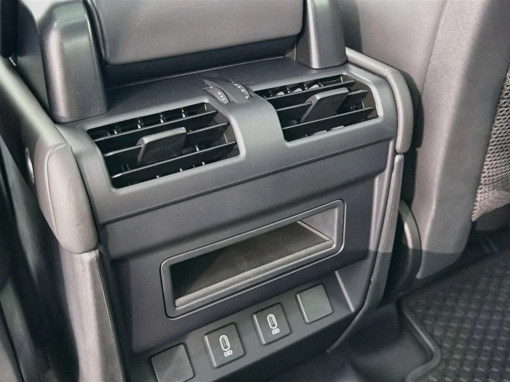 New 2026 Borasco Grey Land Rover X-Dynamic SE image 27