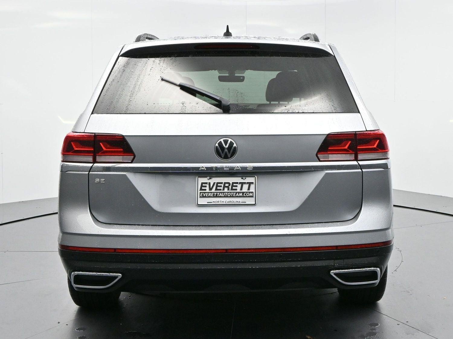 Used 2022 Pyrite Silver Metallic Volkswagen 2.0T SE w/Technology image 6
