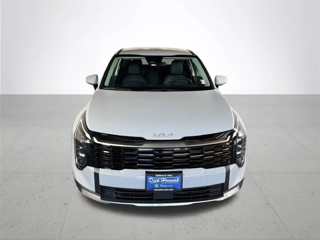 New 2027 Wolf Gray Kia EX image 3