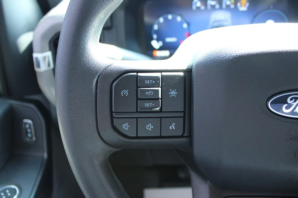 Used 2024 Blue Metallic Ford XL image 27