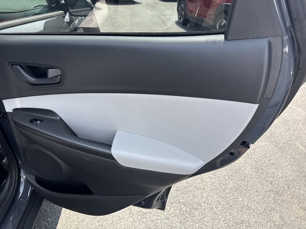 Used 2023 Gray Hyundai SEL image 32