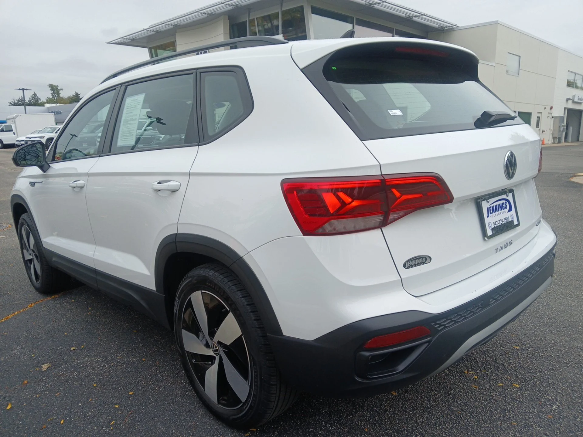Certified Used 2023  Volkswagen S image 5