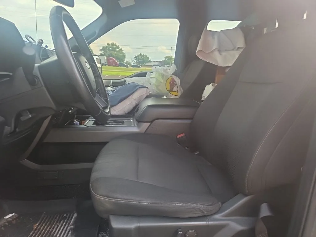Used 2020 Gray Ford XLT image 28