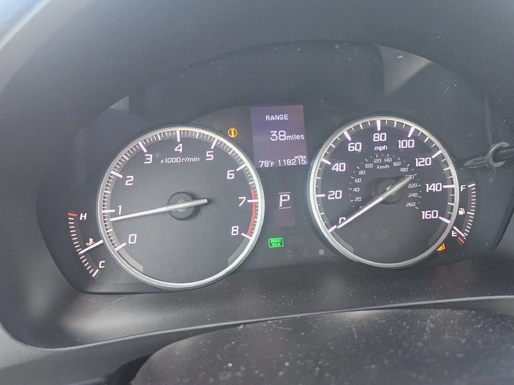 Used 2013 Silver Moon Acura 2.0L image 6