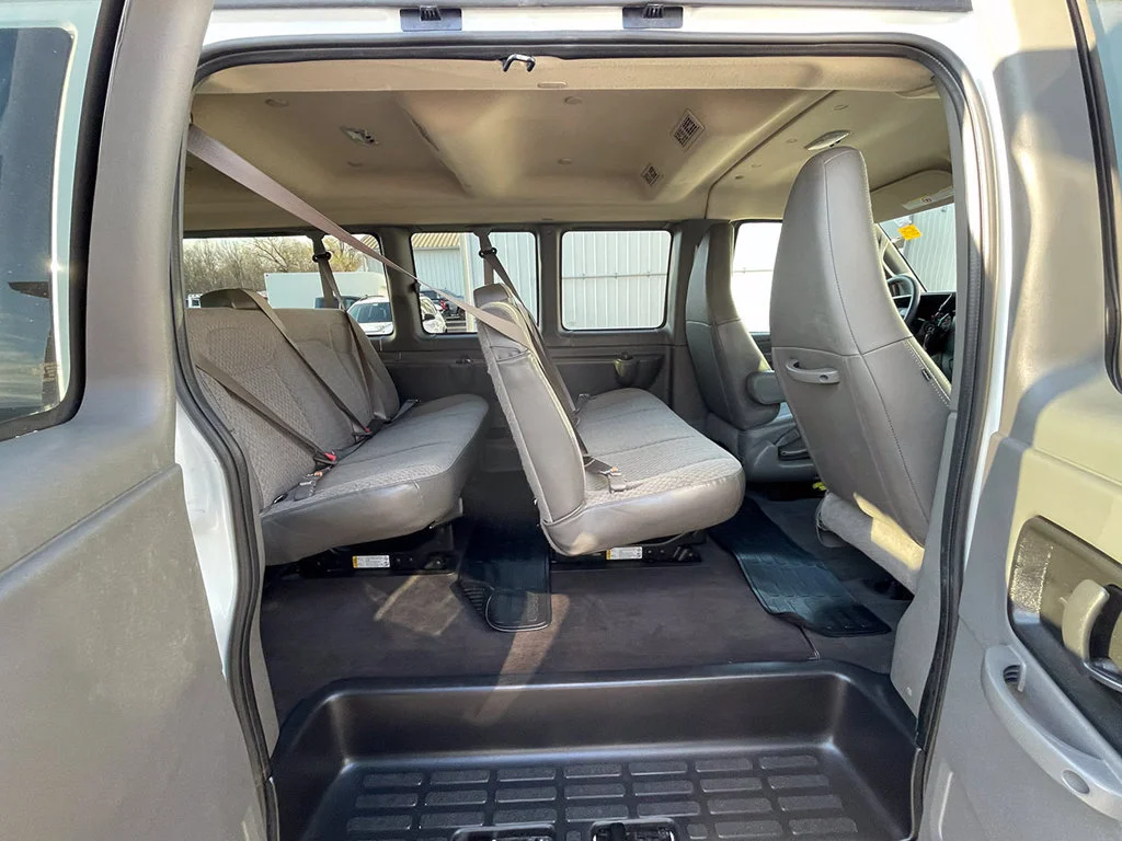 Used 2025 Summit White Chevrolet 1LT image 13