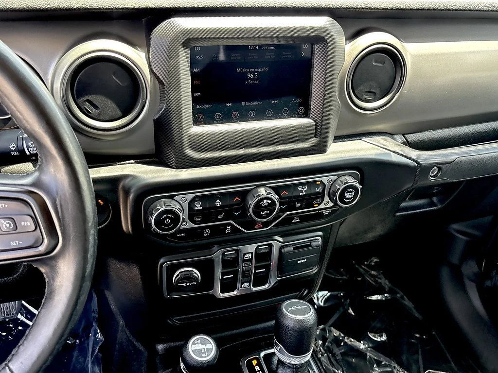 Used 2021 Black Jeep Willys image 16