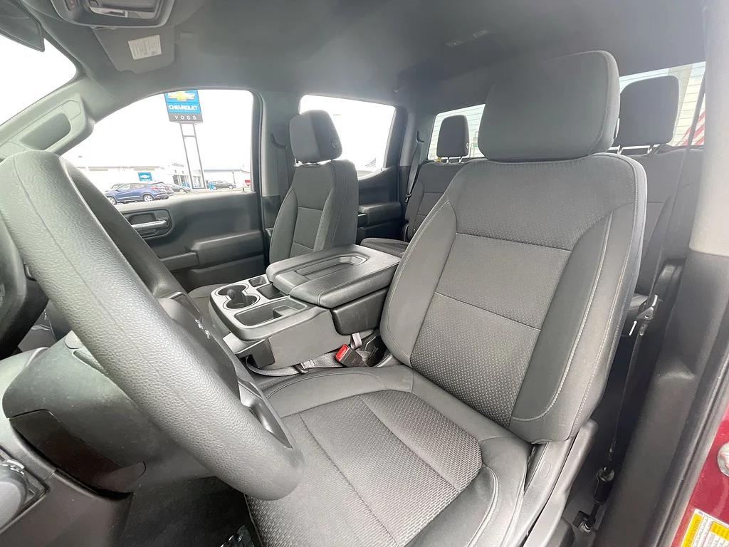 Used 2021 RED HOT Chevrolet Custom Trail Boss image 18