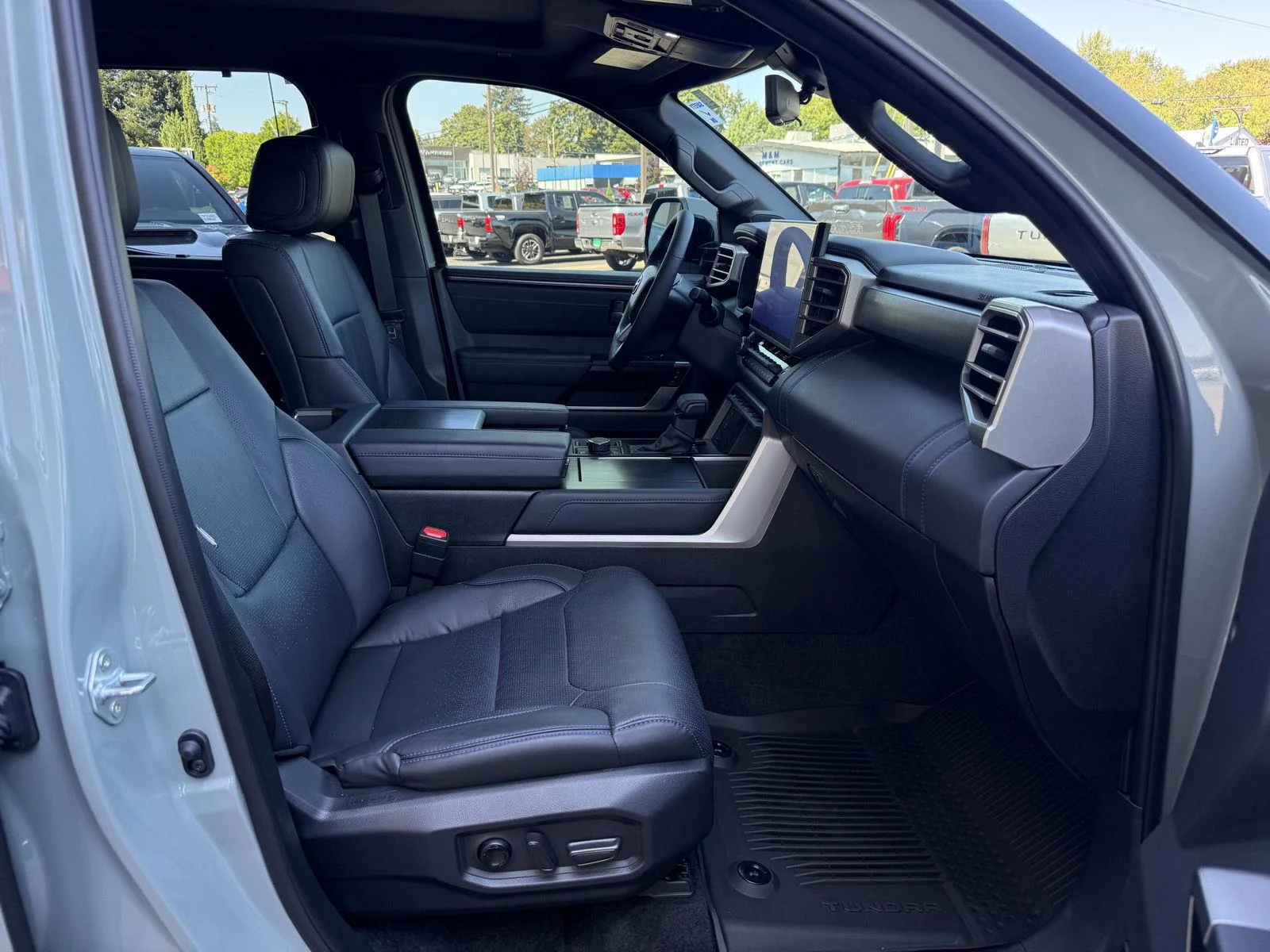 Used 2026 Lunar Rock Toyota Platinum image 24