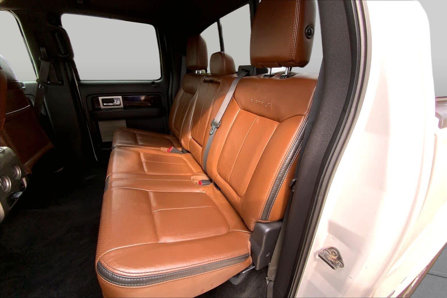 Used 2013 White Platinum Metallic Tri-Coat Ford Platinum image 20