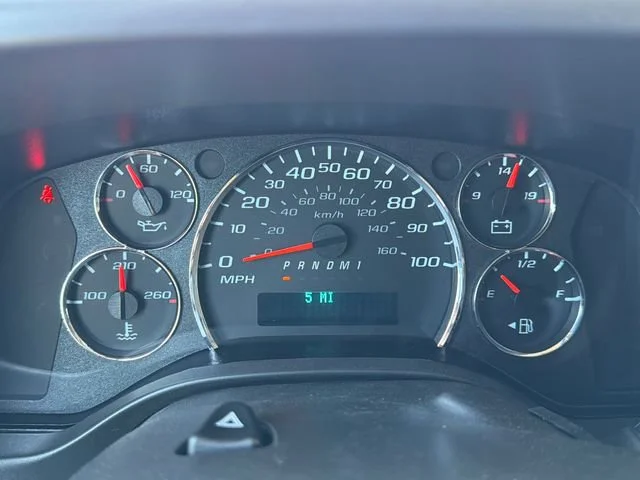 New 2026 Summit White GMC Work Van image 11
