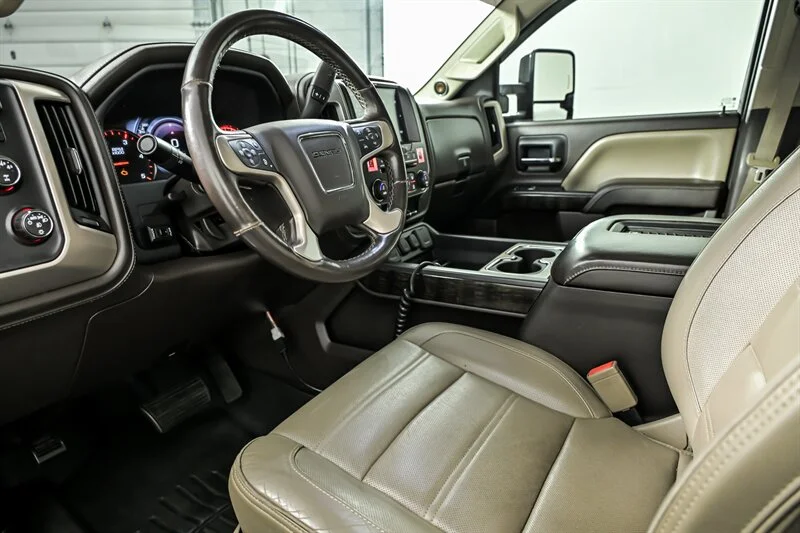 Used 2016 CRIMSON RED GMC Denali image 14