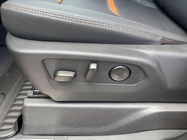 New 2026 Silver GMC AT4 image 15