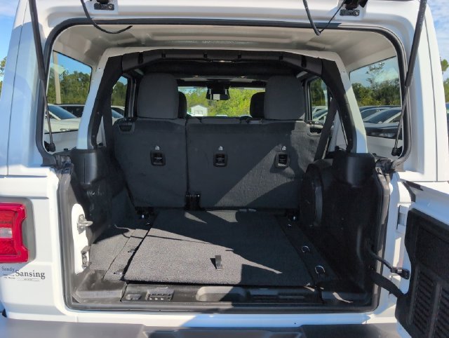 Used 2026 White Jeep Sahara image 28