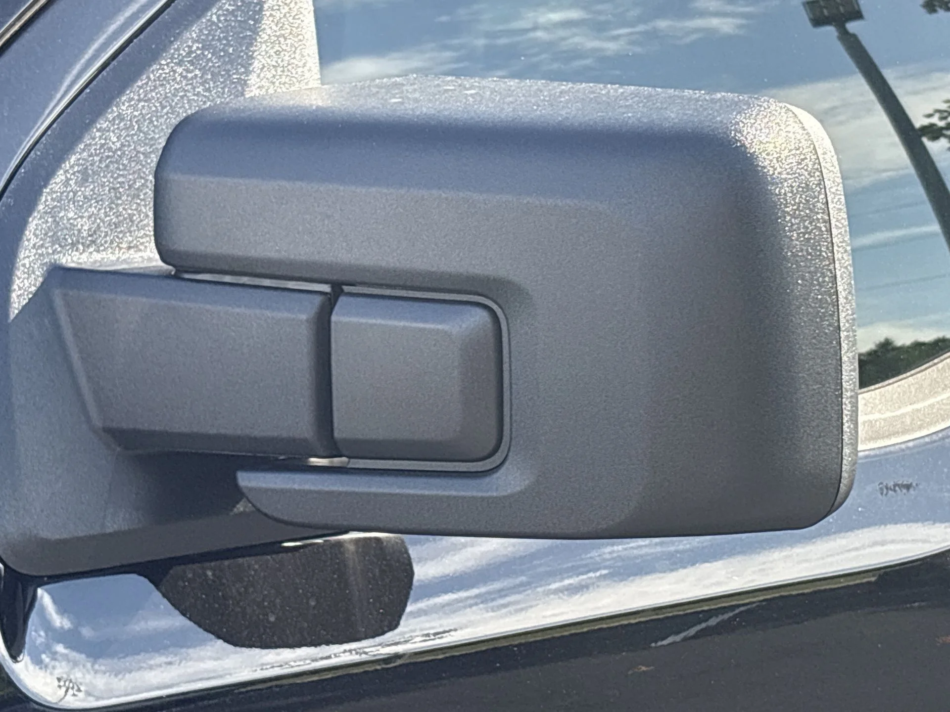 New 2026 Agate Black Metallic Ford XLT image 24