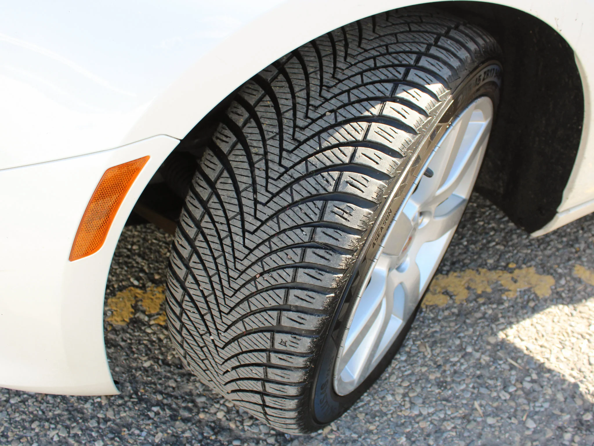 Used 2013 White Cadillac Luxury*No Accidents | Sunroof | BOSE | Heated Seats | Nav | Backup Camera | V6 | 321 HP image 11