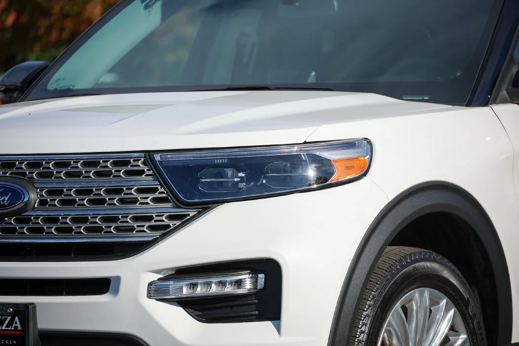 Certified Used 2023 White Ford Limited image 18