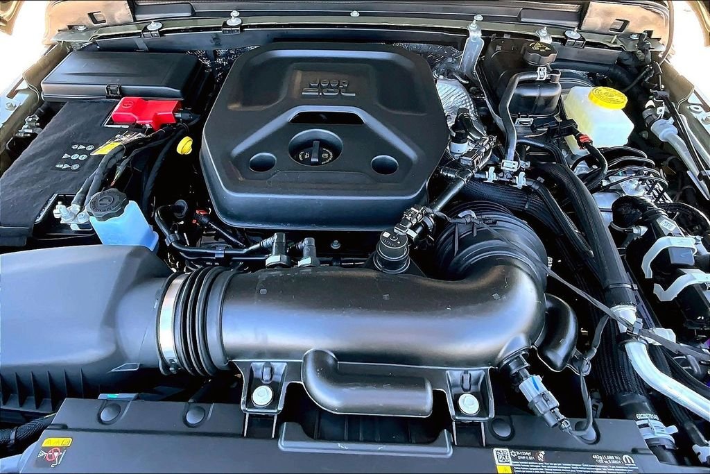 New 2026 Jeep Wrangler Sport 4D Sport Utility