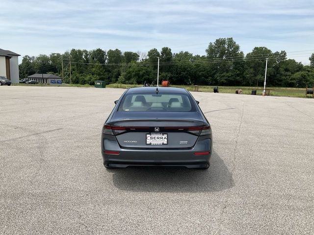New 2026 Meteorite Gray Metallic Honda Touring image 15