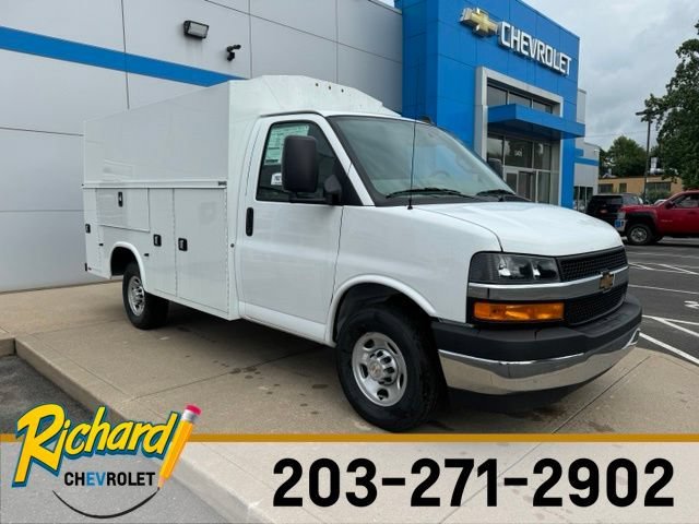 2026 Chevrolet Express Cutaway