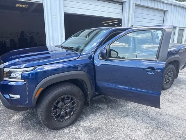 Used 2022 Blue Nissan PRO-4X image 5