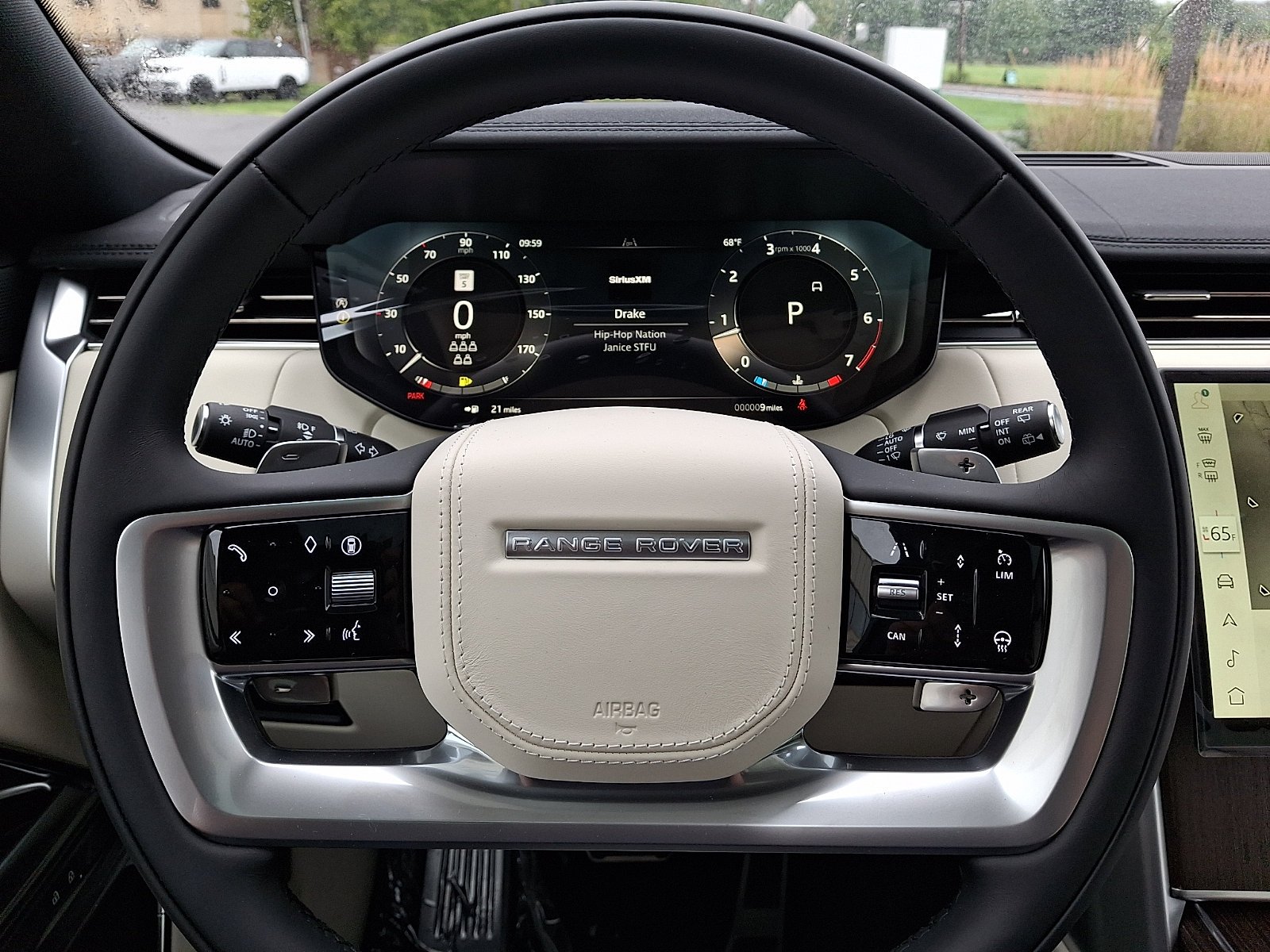 New 2027 Santorini Black Land Rover  image 15