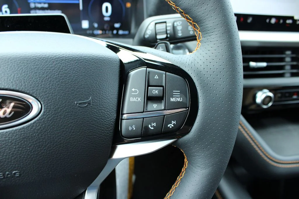 New 2026 Agate Black Metallic Ford Tremor® image 40