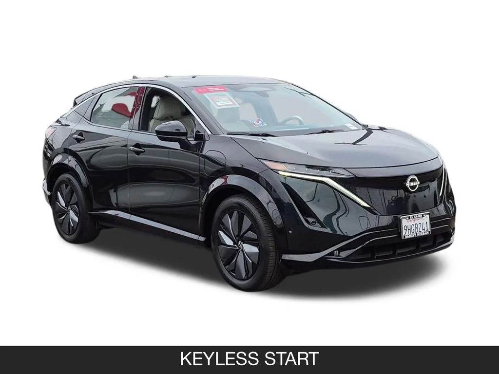 Used 2023 Green Nissan EMPOWER+ image 2