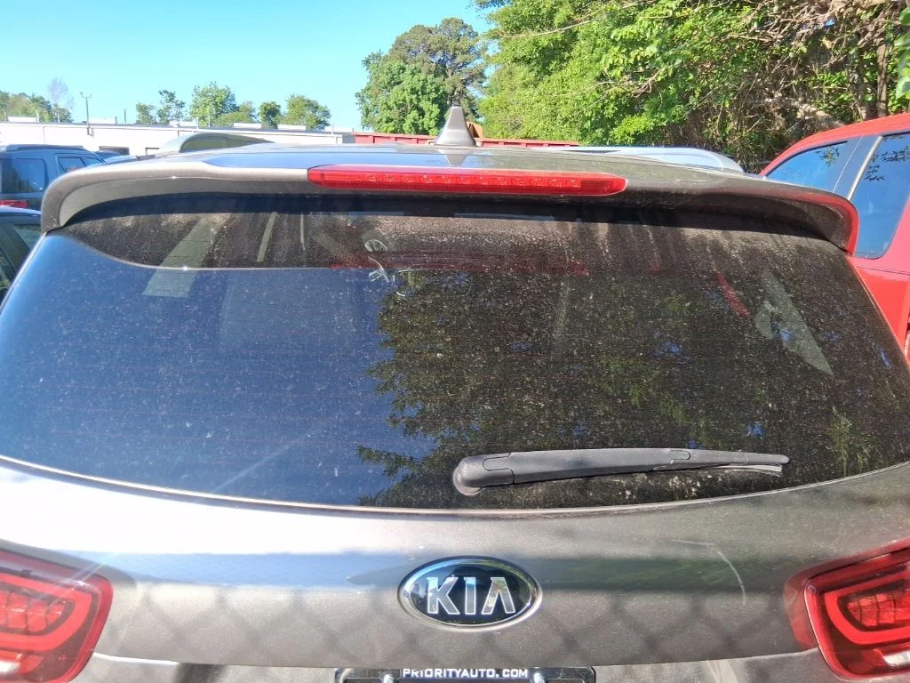 Used 2019 Silver Kia EX image 5