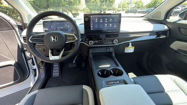 New 2026 Frostline White Pearl Honda 2WD Touring image 18