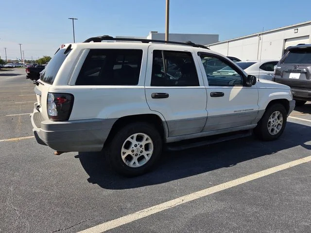 Used 1999 White Jeep Laredo image 15