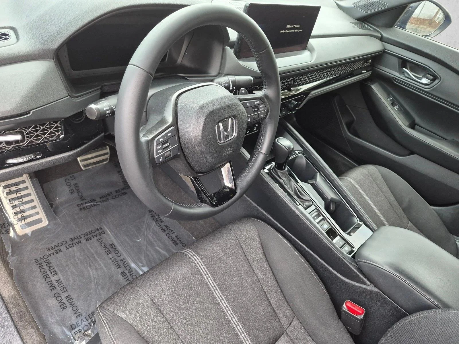 Used 2024 Still Night Pearl Honda Sport image 10