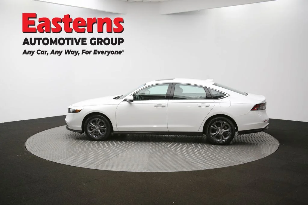 Used 2024 White Honda EX image 60