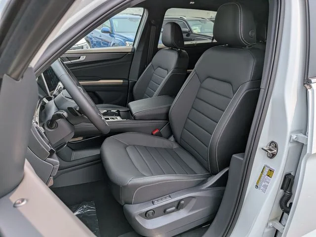 New 2026 White Volkswagen 2.0T SEL image 8