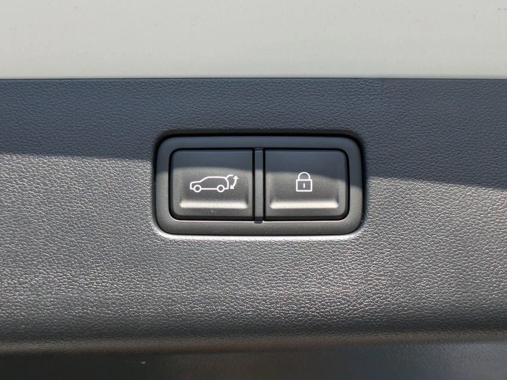 2026 Hyundai IONIQ 9 SE - Photo 14