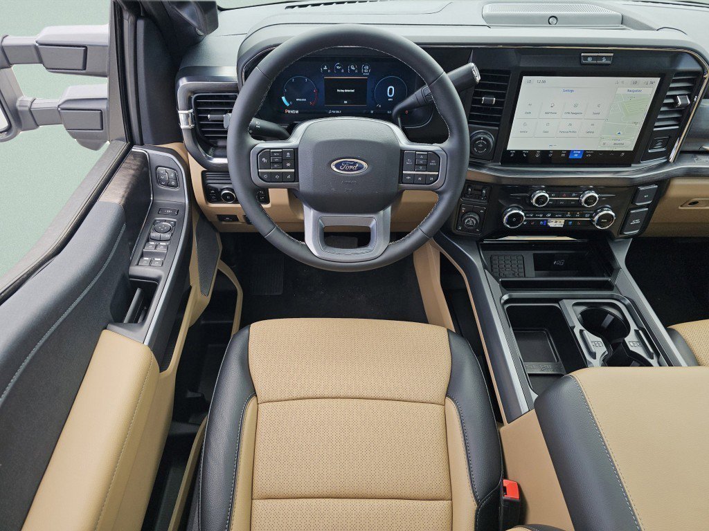 New 2026 Star White Metallic Tri-Coat Ford King Ranch image 4