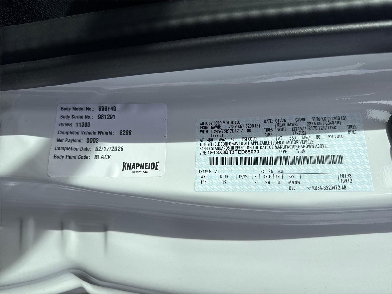 New 2026 Oxford White Ford F-350® XL image 43